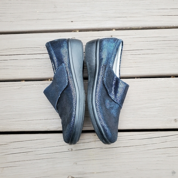 Alegria Lauryn Cosmos Iridescent Metallic Blue Purple Slip-on Clogs 40 - Picture 3 of 8